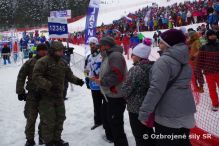 Organizcia Svetovho pohra aj so spoluasou vojakov